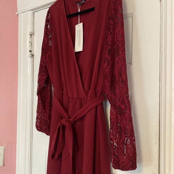 NWT Bloomchic Surplice Maxi Dress with Lace Sleeves - Picture 6 of 6